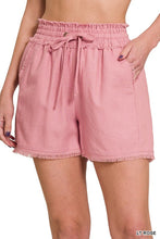 Load image into Gallery viewer, LINEN FRAYED HEM DRAWSTRING SHORTS WITH POCKETS