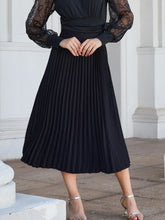 Load image into Gallery viewer, Pleated Midi Skirt
