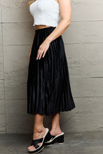 Load image into Gallery viewer, Ninexis Accordion Pleated Flowy Midi Skirt