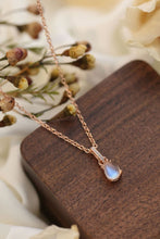 Load image into Gallery viewer, High Quality Natural Moonstone Teardrop Pendant 925 Sterling Silver Necklace