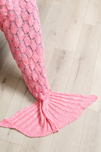 Load image into Gallery viewer, Seaside Magic Chenille Mermaid Tail In Pink