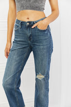 Load image into Gallery viewer, Judy Blue Michelle Full Size Straight Dad Jeans