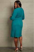 Load image into Gallery viewer, Culture Code Full Size Chevron Upper Bodycon Midi Dress