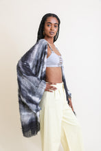 Load image into Gallery viewer, Breezy &amp; Beautiful Dip Dye Kimono Kimonos Black White