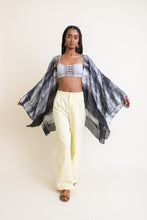Load image into Gallery viewer, Breezy &amp; Beautiful Dip Dye Kimono Kimonos
