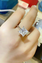 Load image into Gallery viewer, 5 Carat Moissanite Solitaire Ring