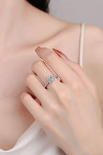 Load image into Gallery viewer, 1 Carat Moissanite 925 Sterling Silver Halo Ring