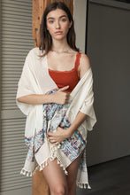 Load image into Gallery viewer, Embroidered Geometric Kimono Ivory