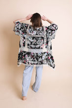 Load image into Gallery viewer, Heriloom Embroidered Kimono