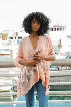 Load image into Gallery viewer, Spring Daisy Kimono