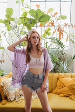 Load image into Gallery viewer, Summer Daisy Kimono Lavender