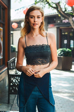 Load image into Gallery viewer, Wide Lace Bandeau Bralette